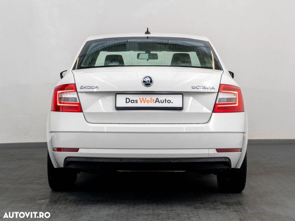 Skoda Octavia - 5