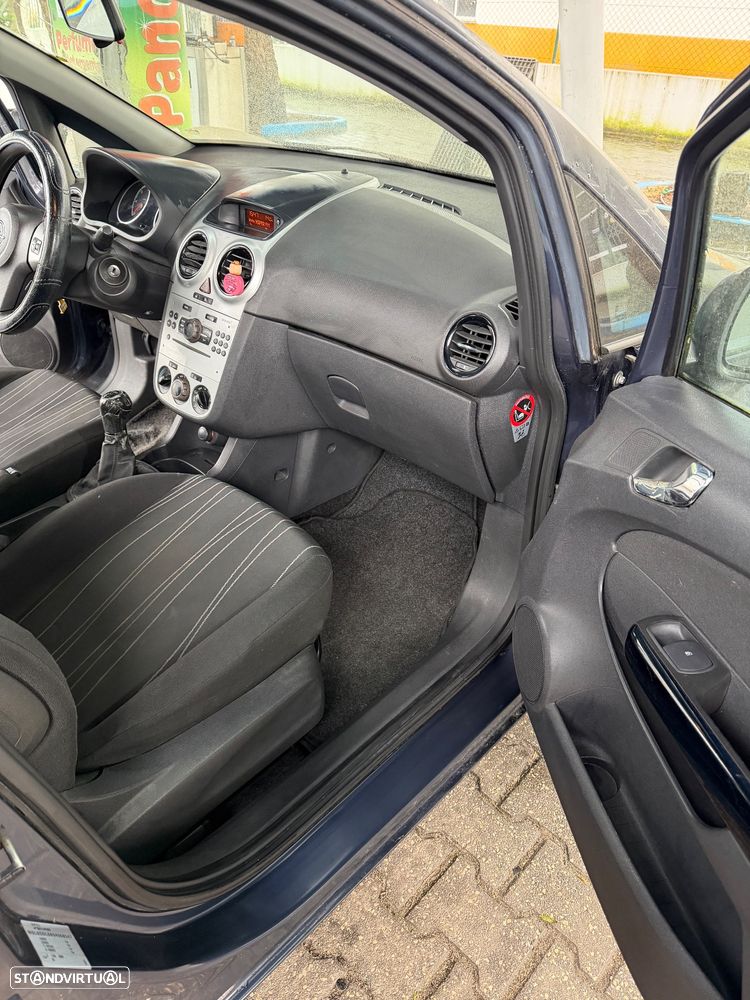 Opel Corsa 1.3 CDTI Enjoy EcoFLEX - 8