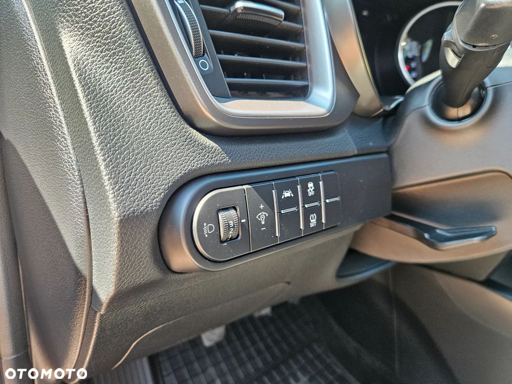 Kia Ceed - 14