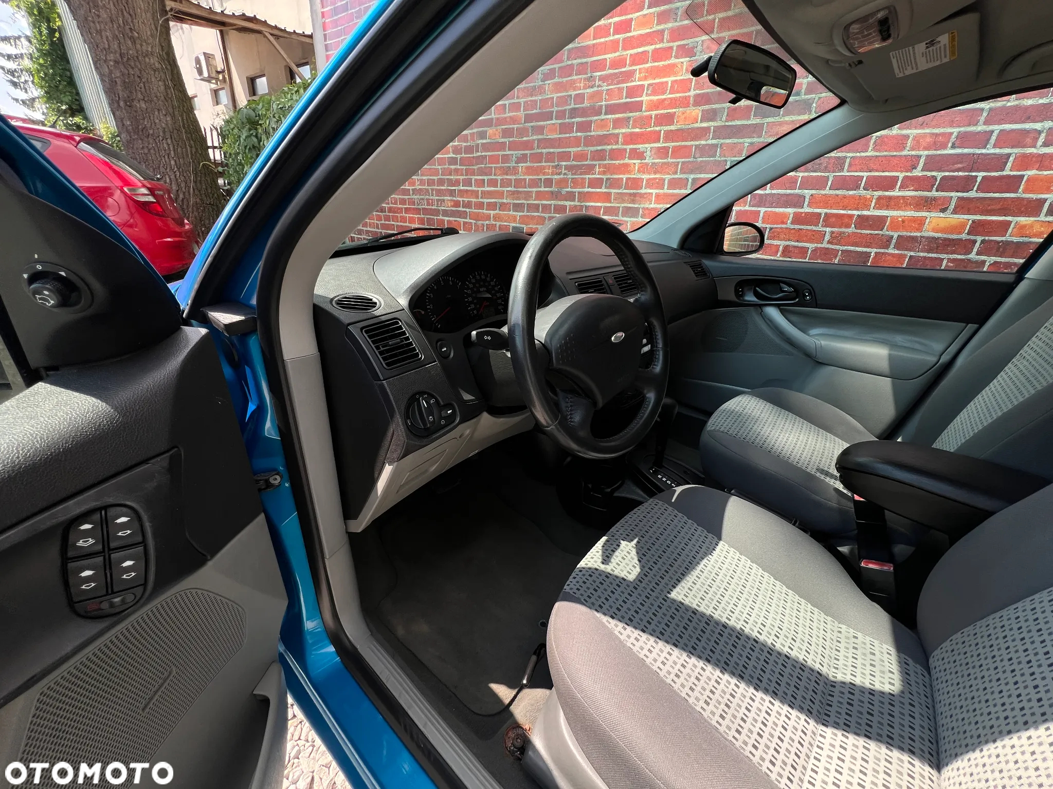 Ford Focus - 8