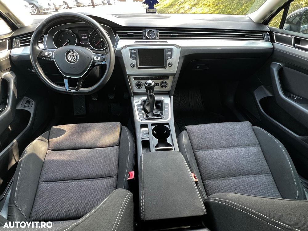 Volkswagen Passat 1.6 TDI (BlueMotion Technology) Comfortline - 15