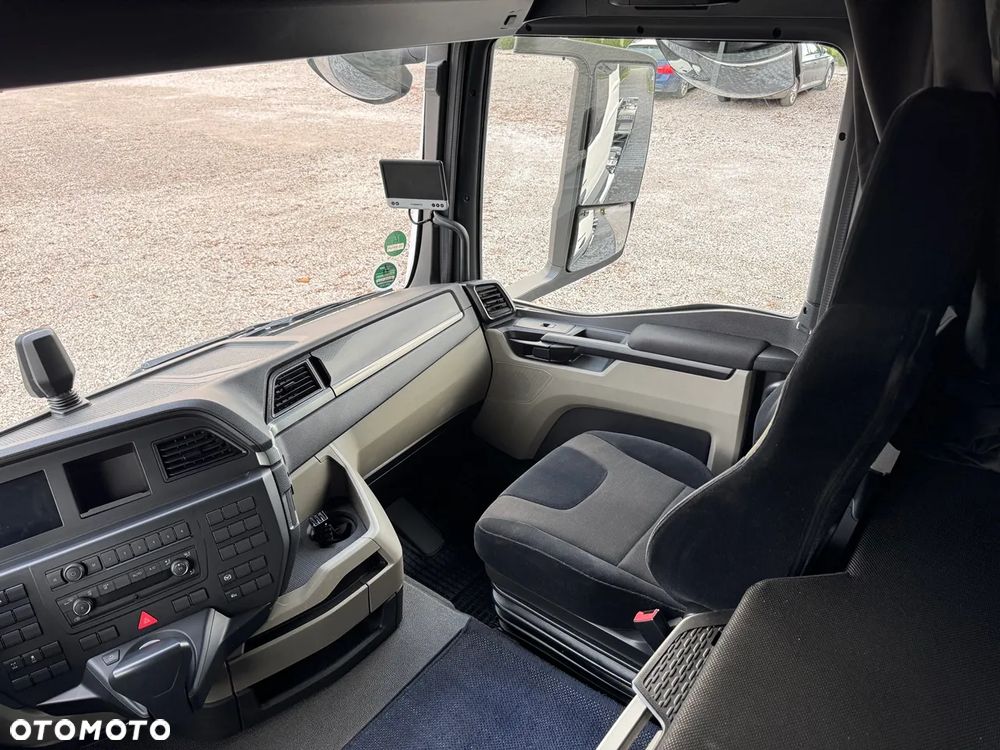 MAN TGS 18.330 / BDF / ACC / NAWIGACJA / WINDA / CAŁY NA PODUSZKACH / Z NIEMIEC - 28