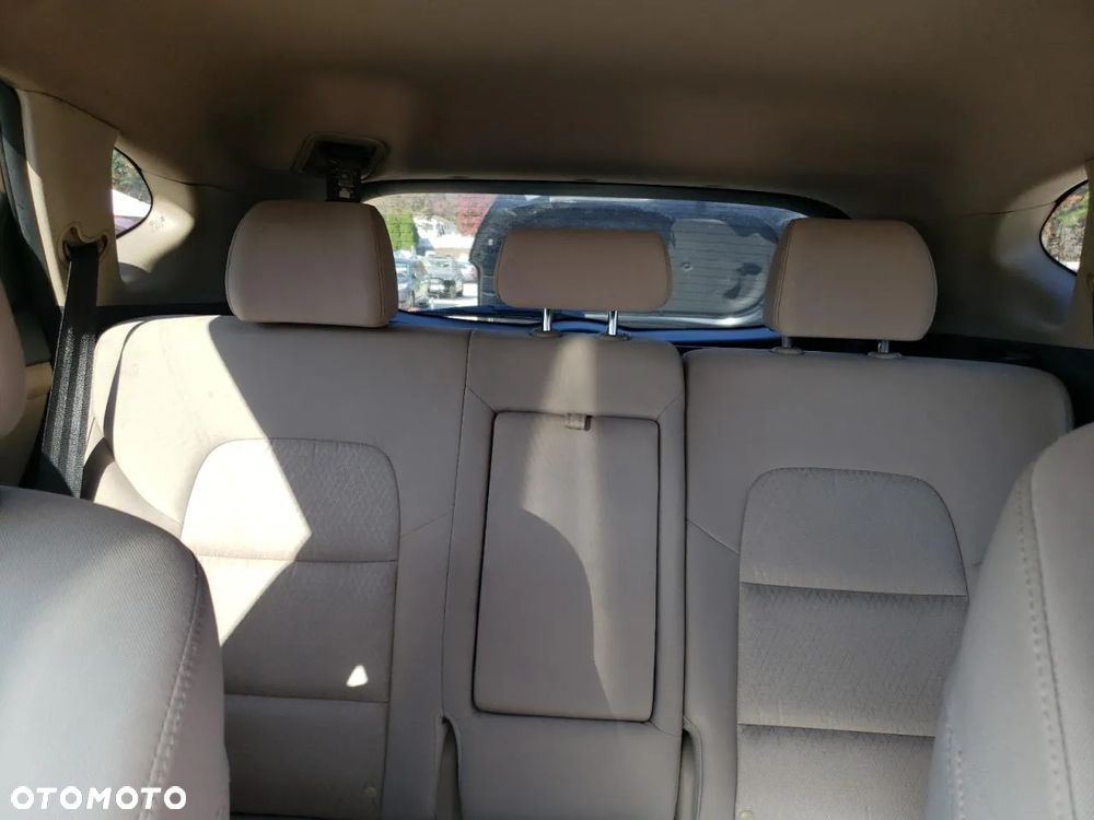 Hyundai Tucson 1.6 GDi 4WD DCT Premium - 10