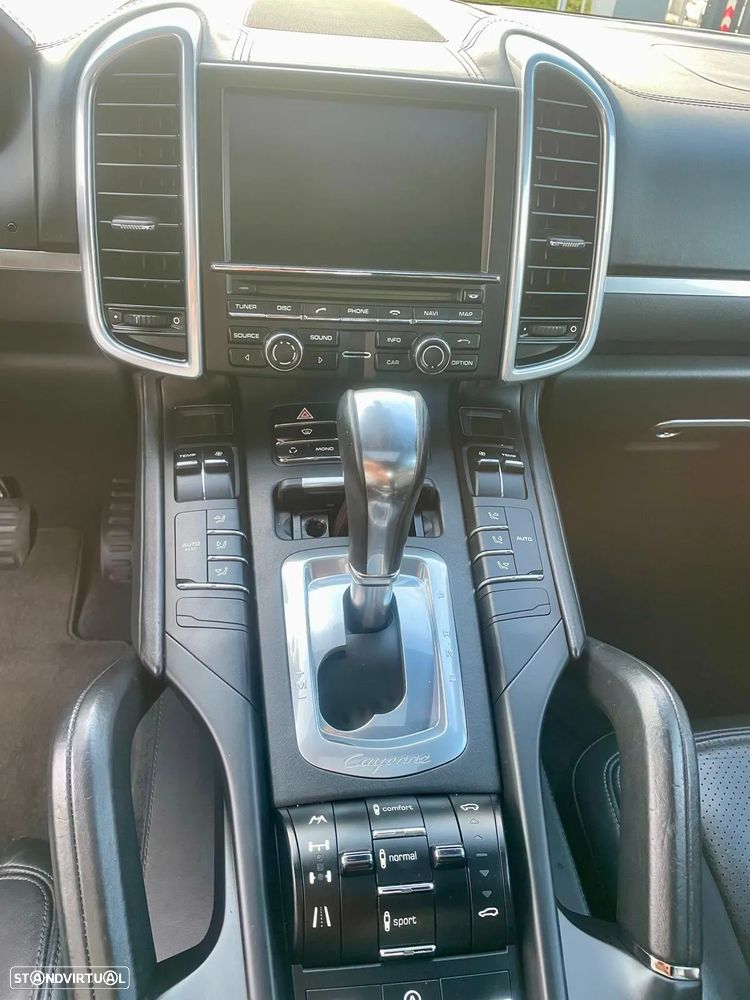 Porsche Cayenne Tiptronic - 10