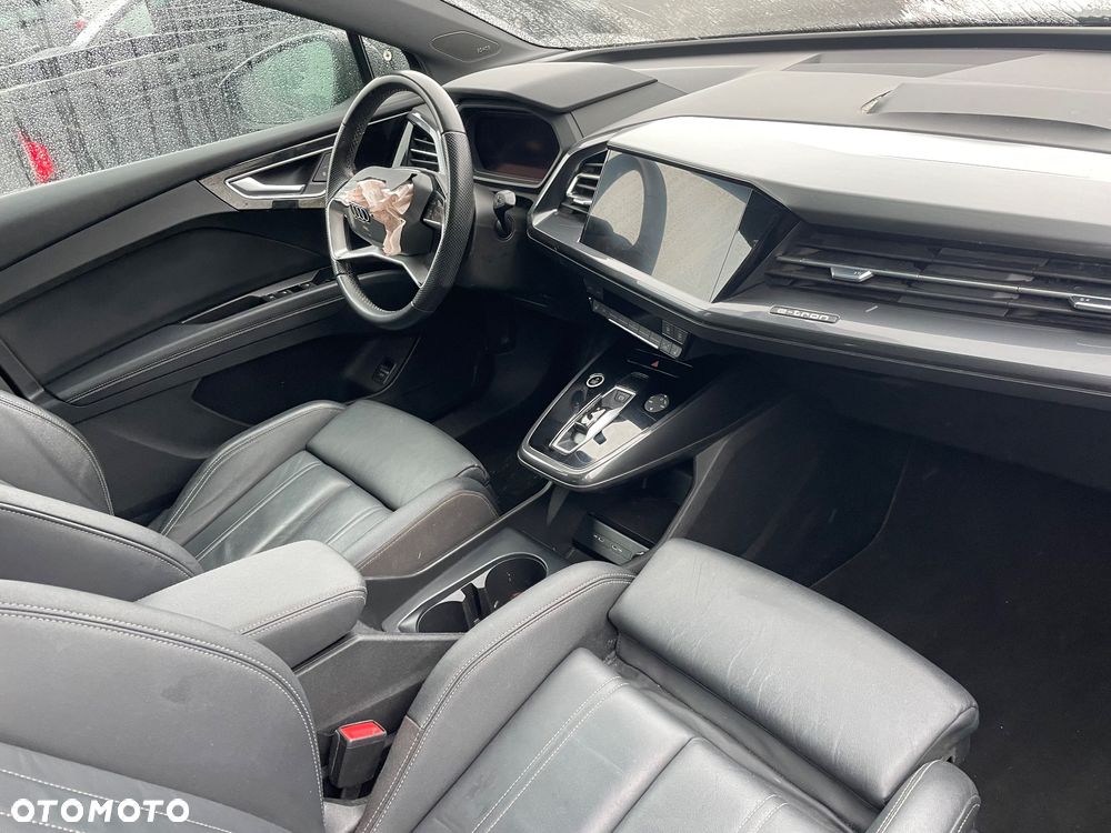 Audi Q4 Sportback e-tron - 6