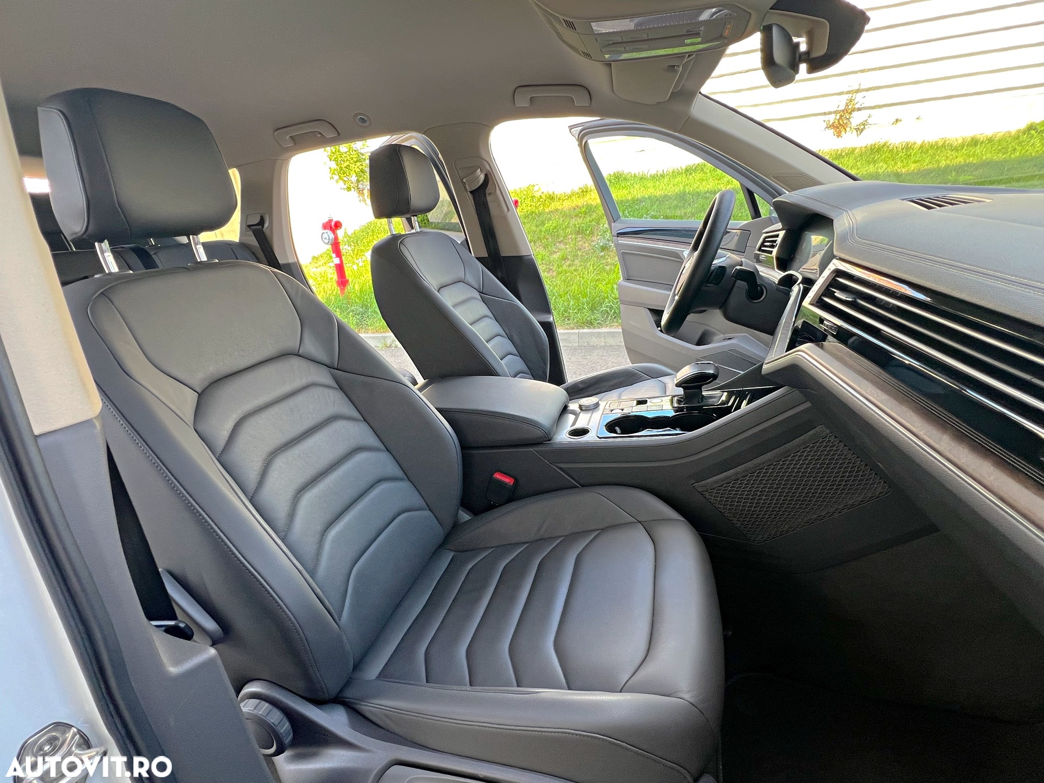 Volkswagen Touareg 3.0 V6 TDI SCR 4Motion Automatik Elegance - 13