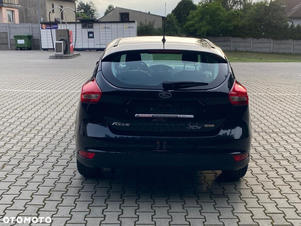 Ford Focus 1.0 EcoBoost Titanium - 28