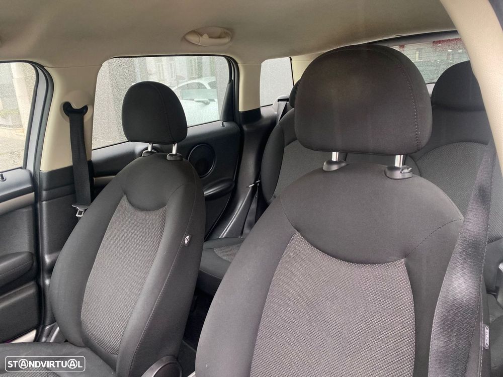 MINI Countryman One D - 8