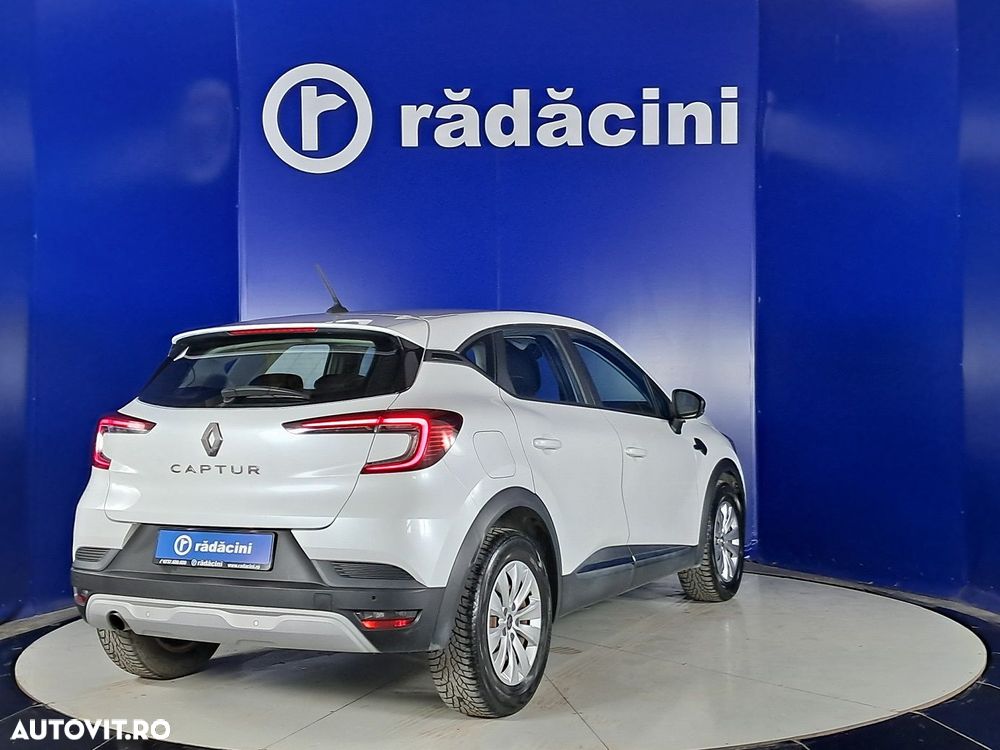 Renault Captur - 17