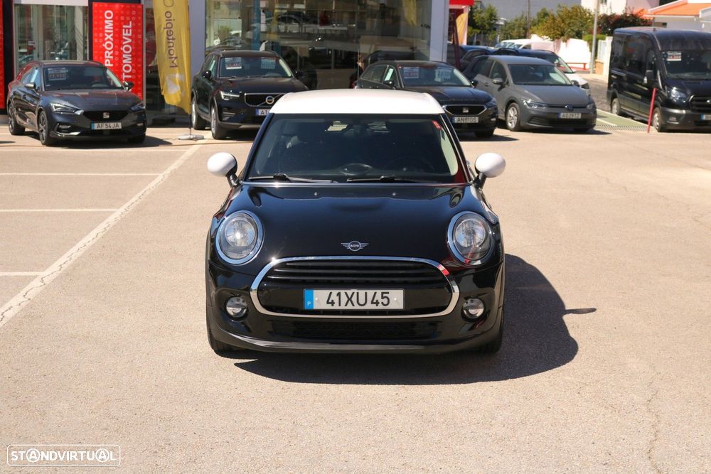 MINI 5 Portas Cooper D 4Business Auto - 4