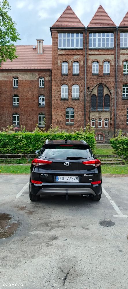 Hyundai Tucson 2.0 CRDI Comfort 4WD - 12