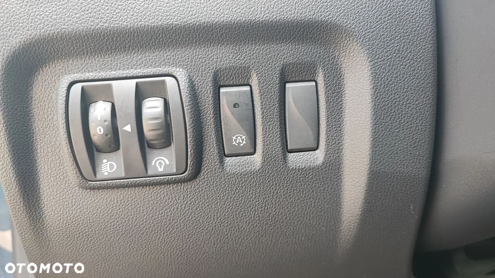Renault Captur ENERGY TCe 90 Experience - 28