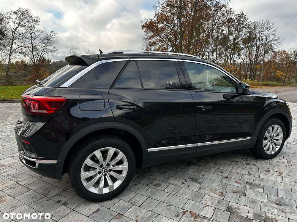 Volkswagen T-Roc - 18