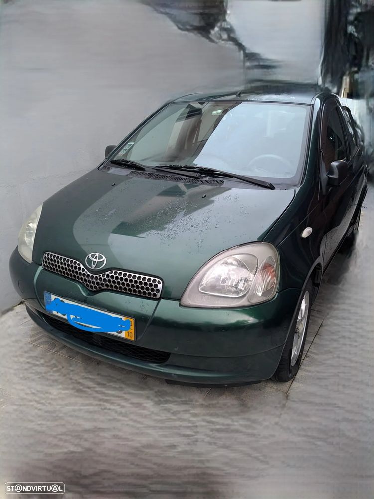 Toyota Yaris 1.0 Sol - 1