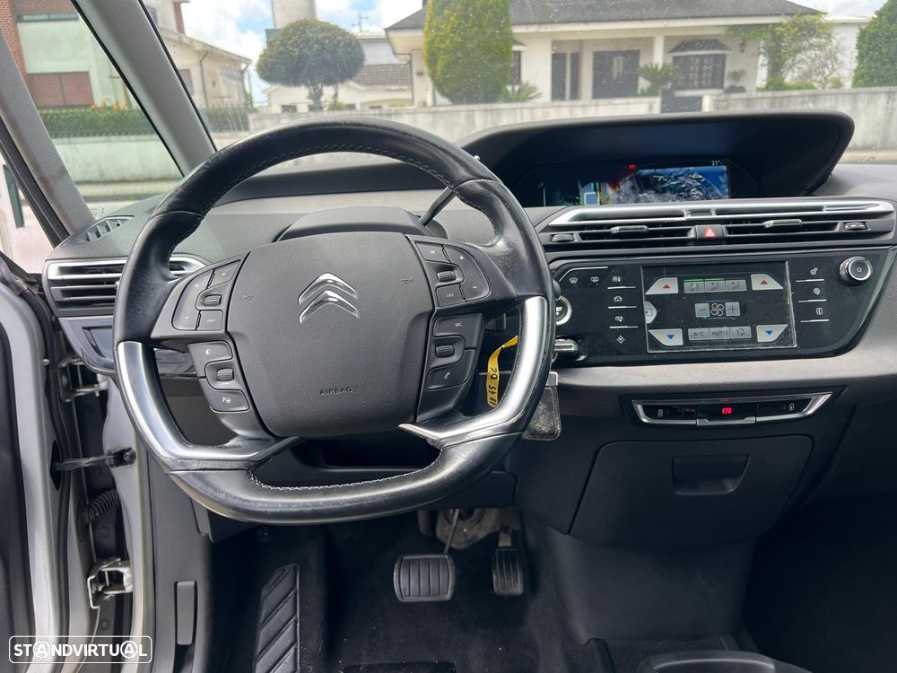 Citroën C4 Grand Picasso 1.6 e-HDi Intensive ETG6 J17 - 11
