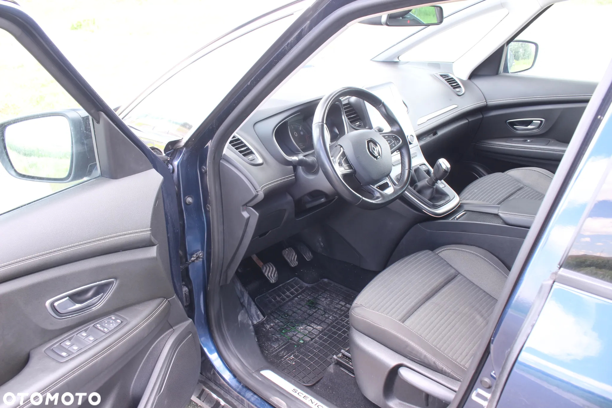 Renault Scenic 1.5 dCi Dynamique - 25