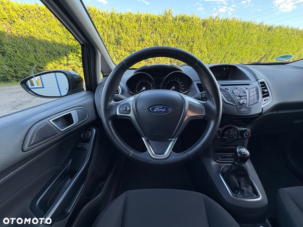 Ford Fiesta - 21