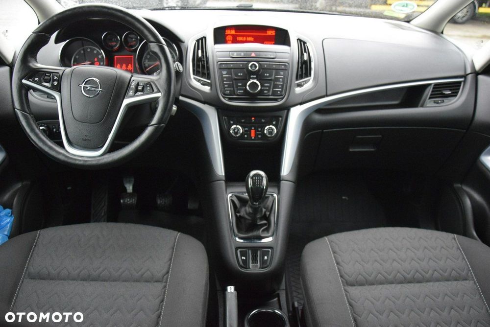 Opel Zafira 1.4 Turbo Active - 19