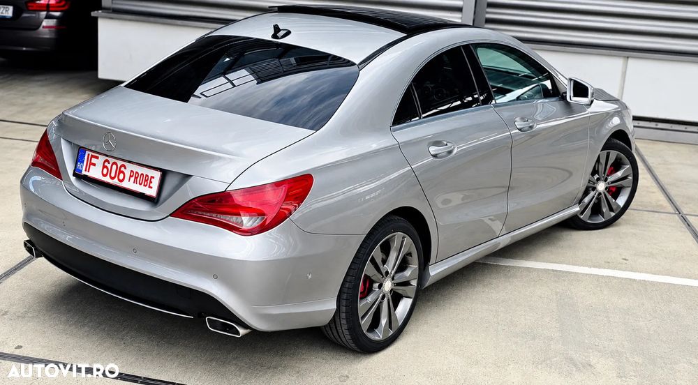 Mercedes-Benz CLA 180 7G-DCT UrbanStyle Edition - 17