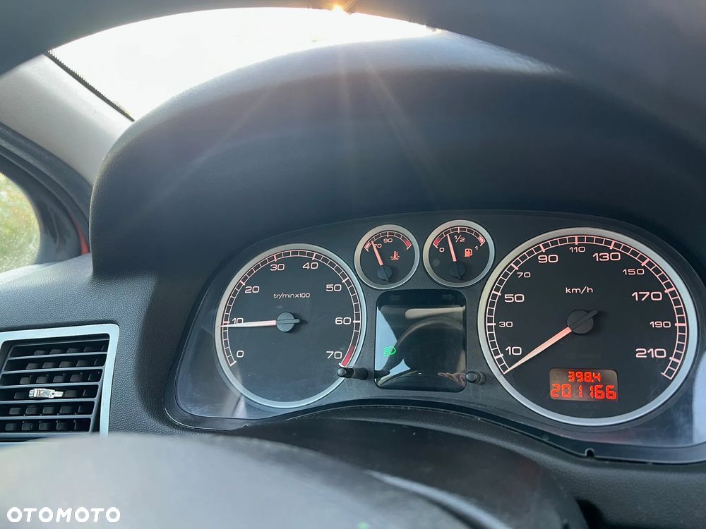 Peugeot 307 2002 photo 2