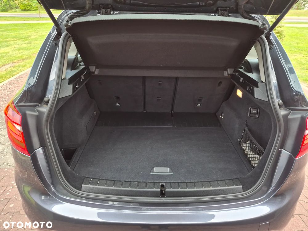 BMW Seria 2 218d Sport-Aut Luxury Line - 22