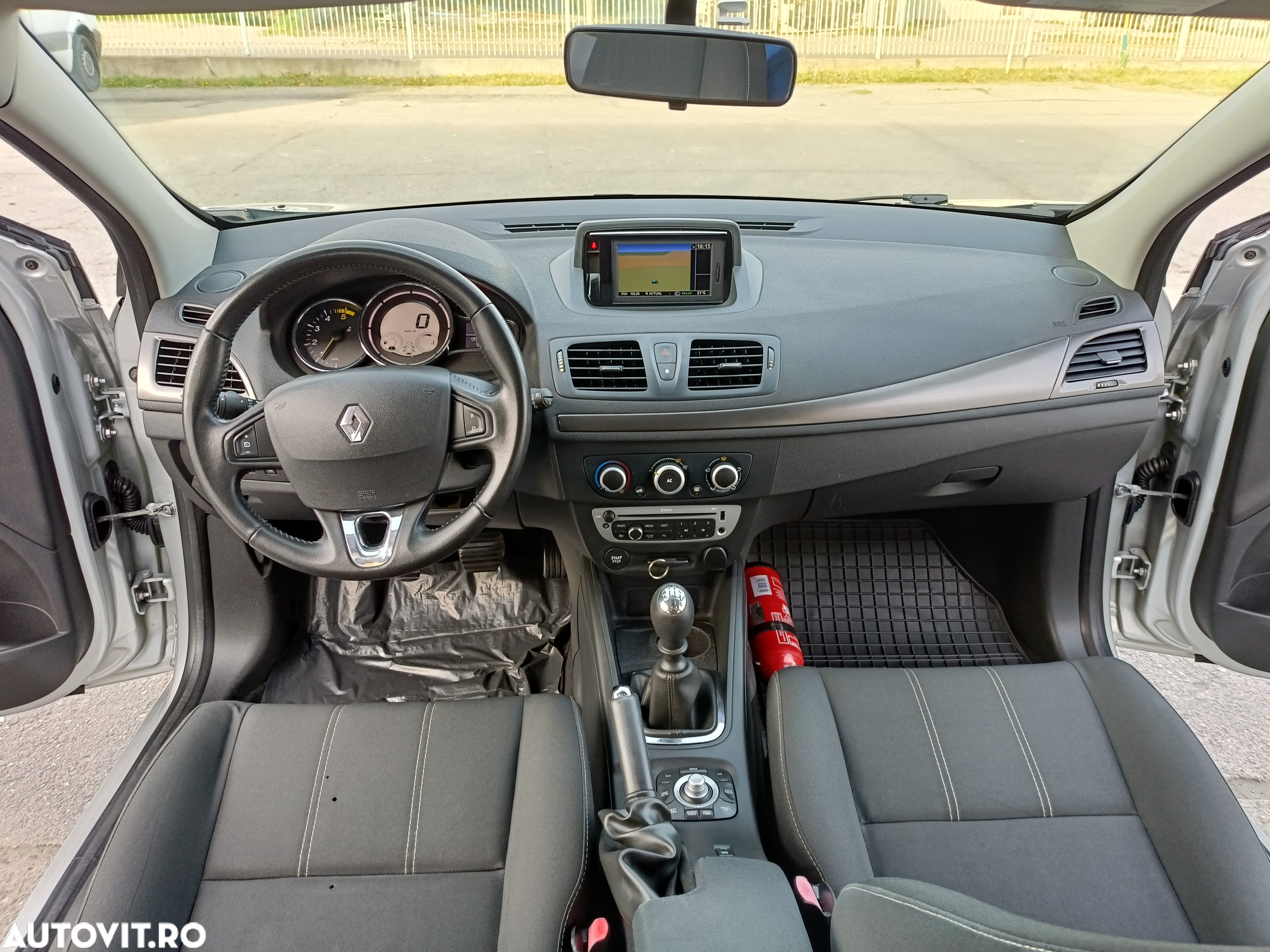 Renault Megane Grandtour dCi 110 FAP Expression - 8