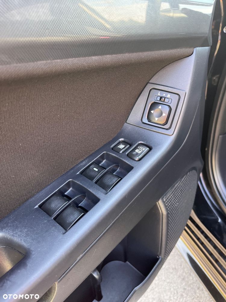 Mitsubishi Lancer 2.0 DI-D Intense - 25