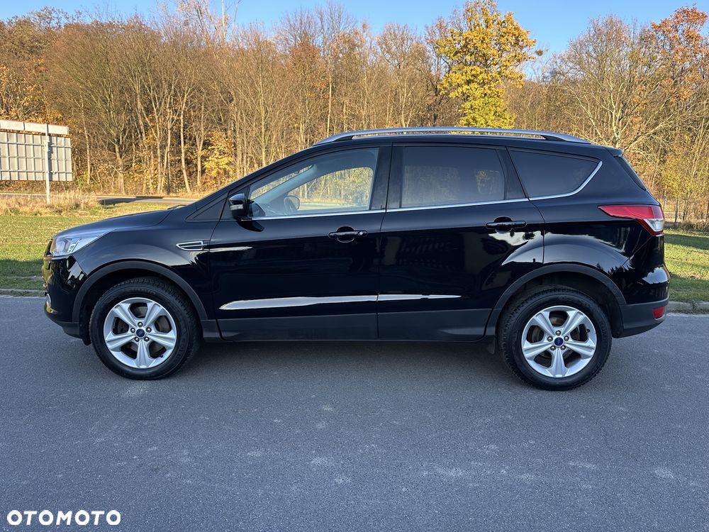 Ford Kuga 2.0 TDCi 2x4 Titanium - 8
