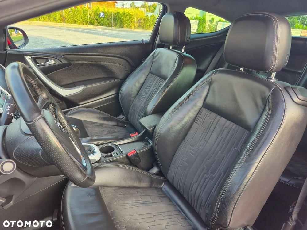Opel Astra 1.6 Turbo Sport - 15