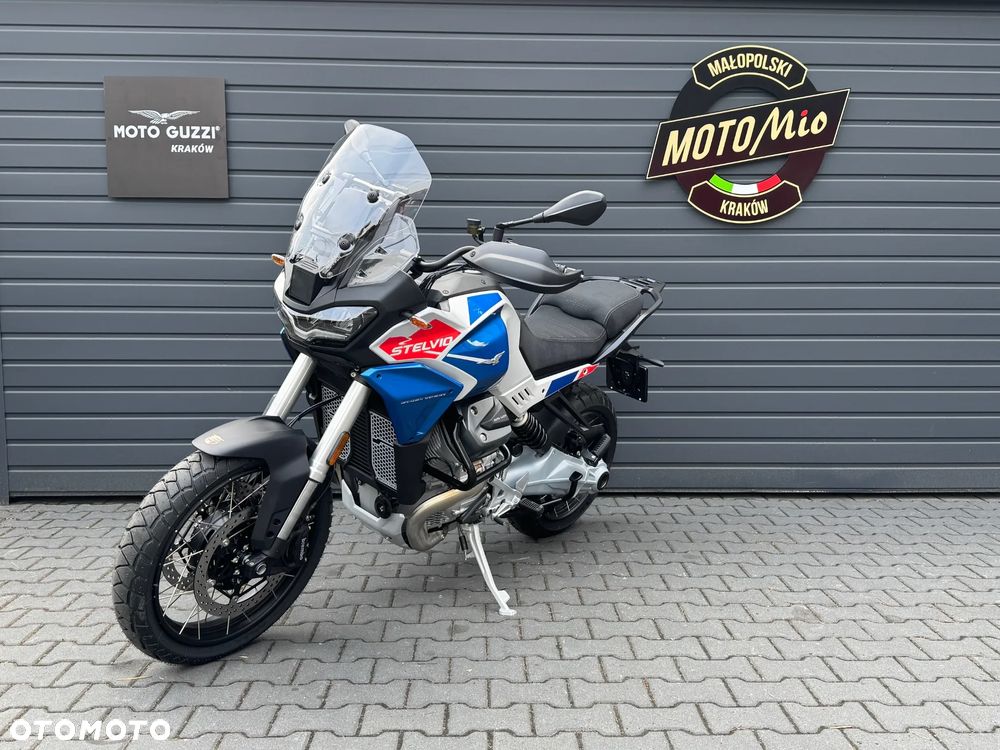Moto Guzzi Stelvio - 11