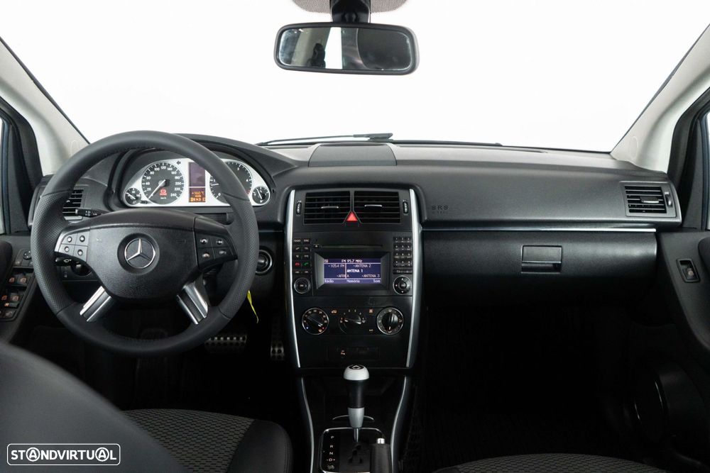 Mercedes-Benz B 200 CDI Autotronic - 18