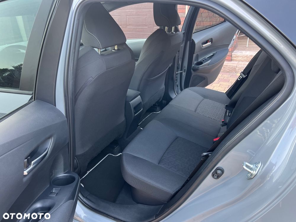 Toyota Corolla 1.8 Hybrid Comfort - 22