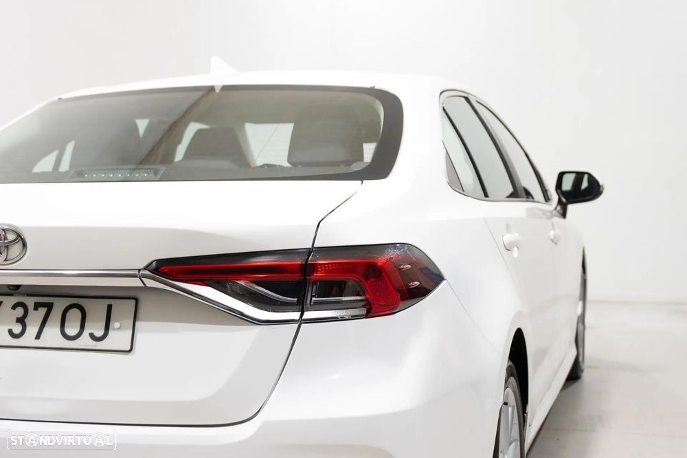 Toyota Corolla - 8