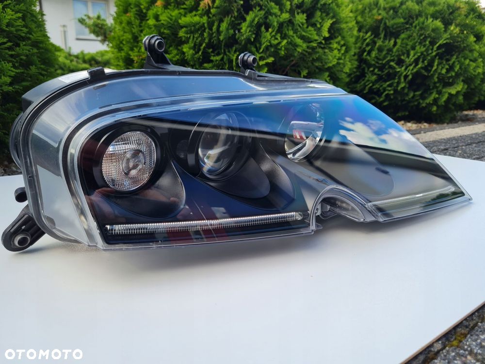 bugatti veyron grand sport bi xenon led 5b0941010m black edition sang noir - 4