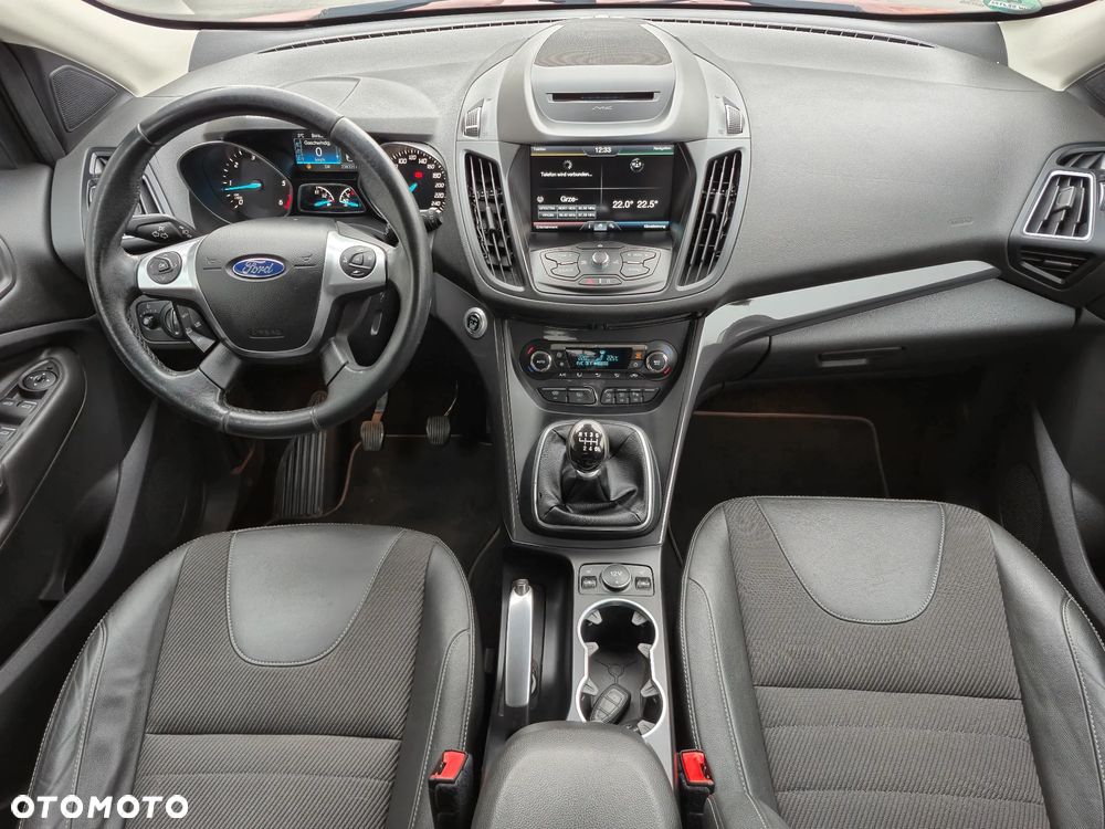 Ford Kuga 2.0 TDCi 4x4 Titanium - 6