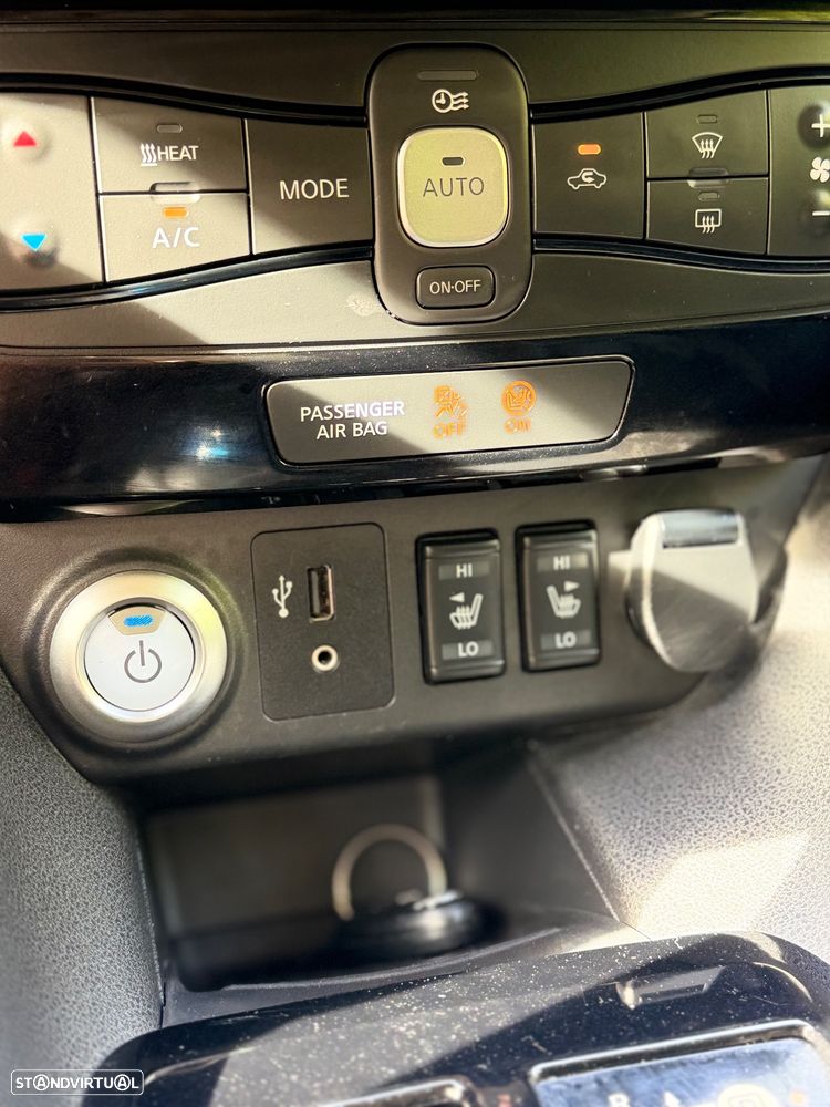 Nissan Leaf N-Connecta - 16