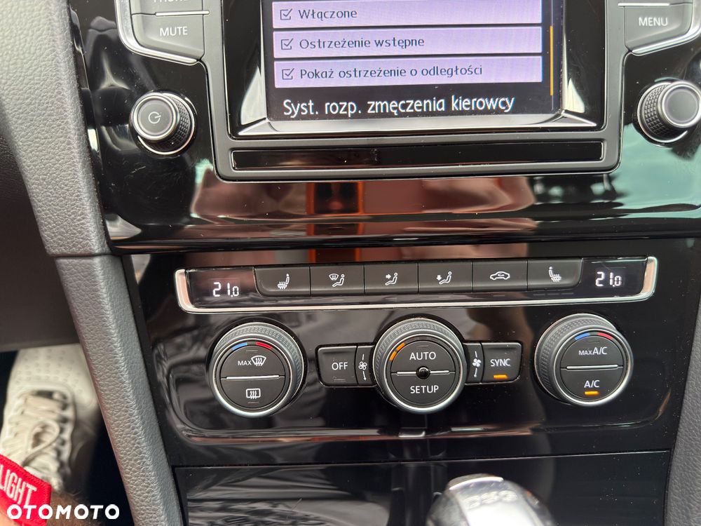 Volkswagen Golf Variant 2.0 TDI BlueMotion Technology DSG Edition - 23