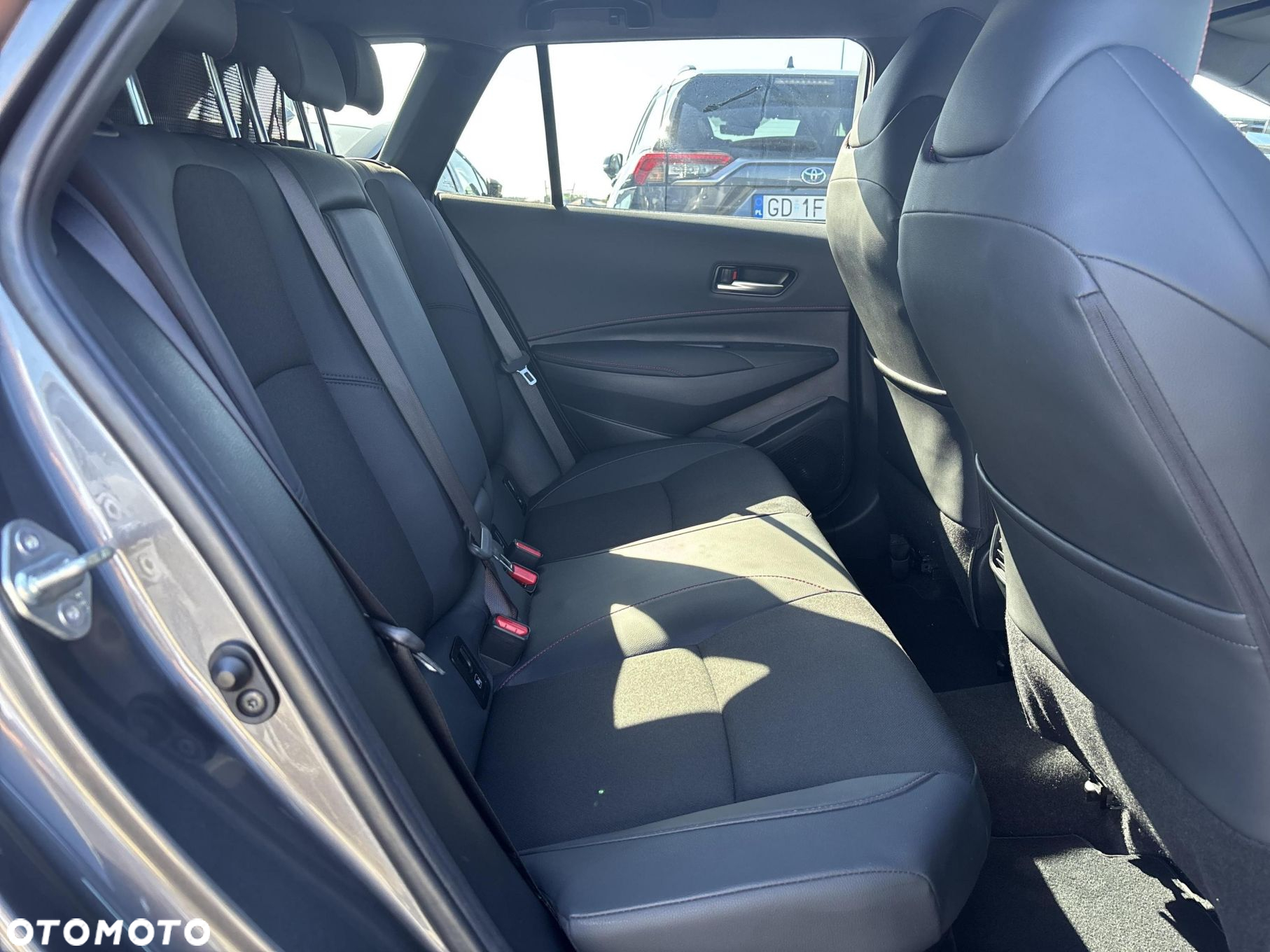 Toyota Corolla - 15