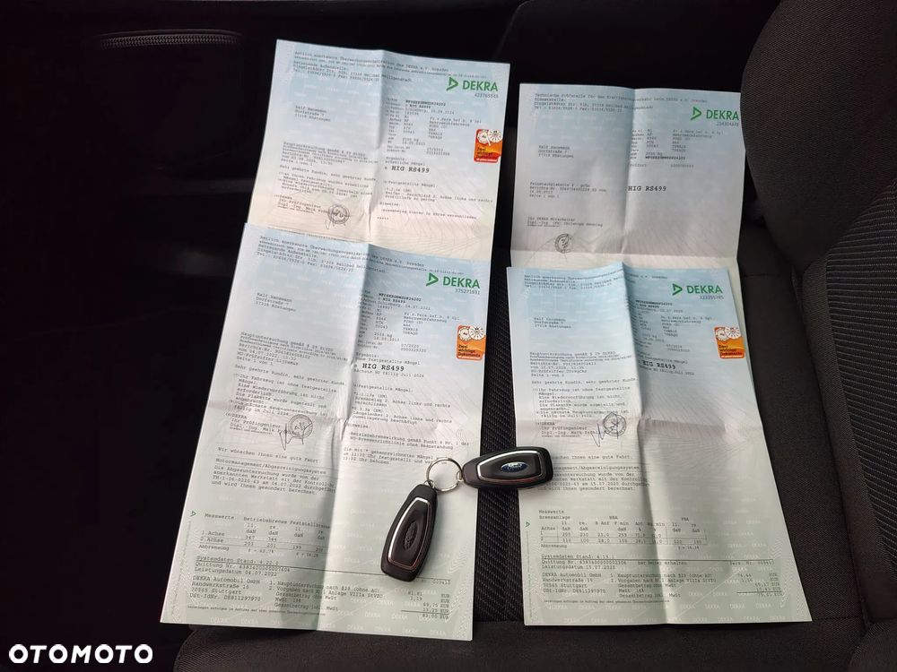 Ford S-Max - 24