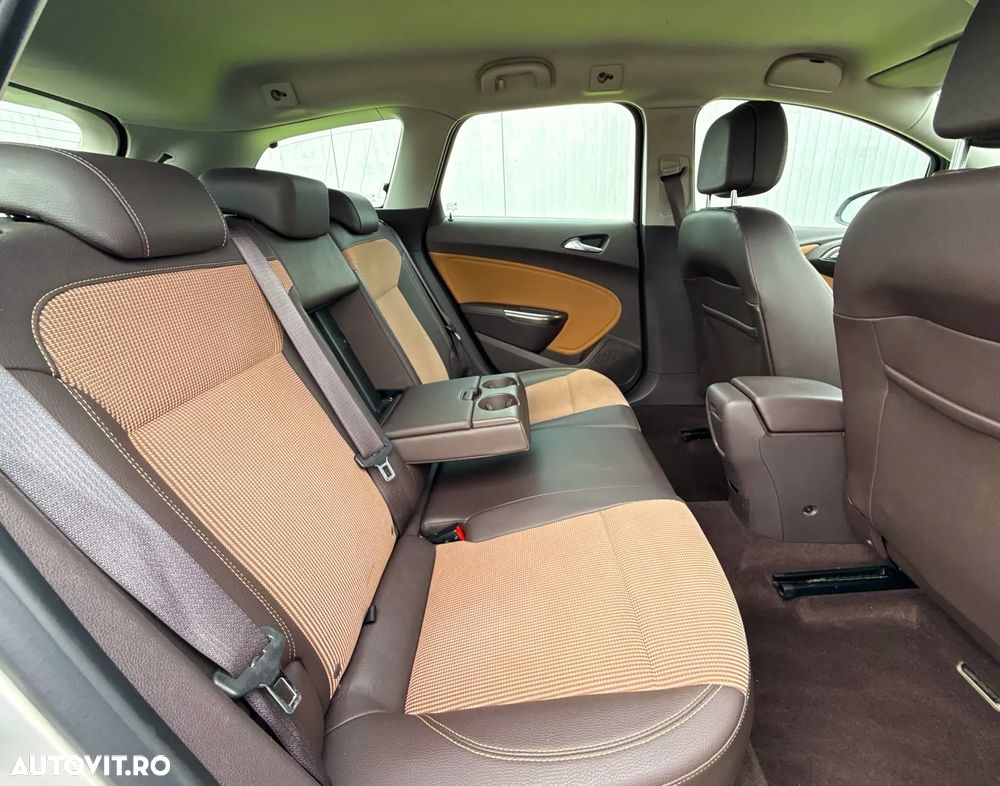 Opel Astra - 20