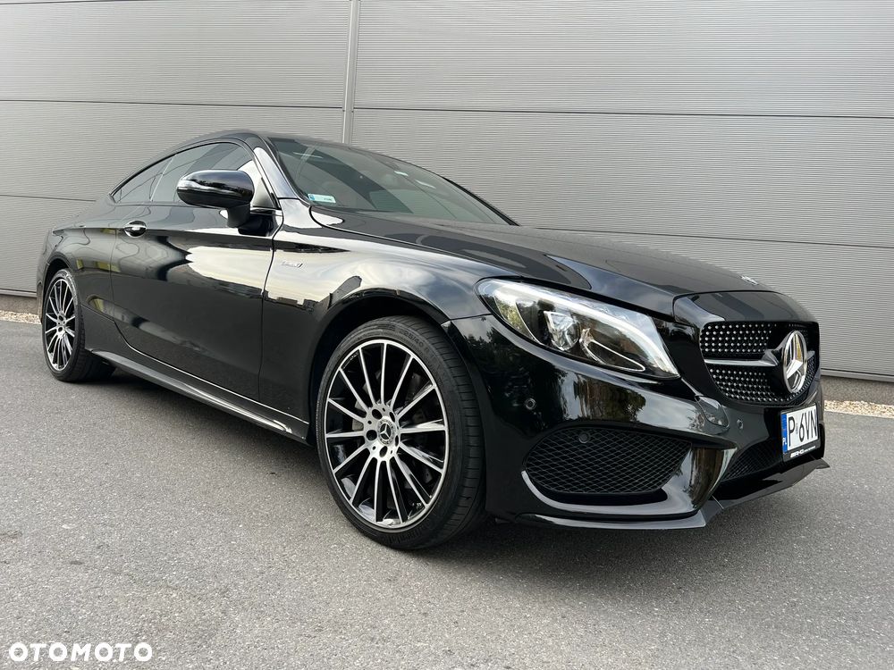 Mercedes-Benz Klasa C 300 7G-TRONIC AMG Line - 1