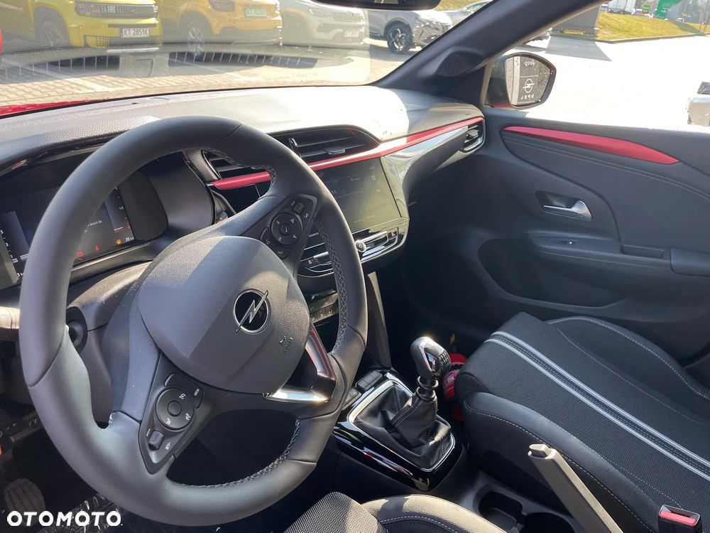 Opel Corsa 1.2 T Yes S&S - 9