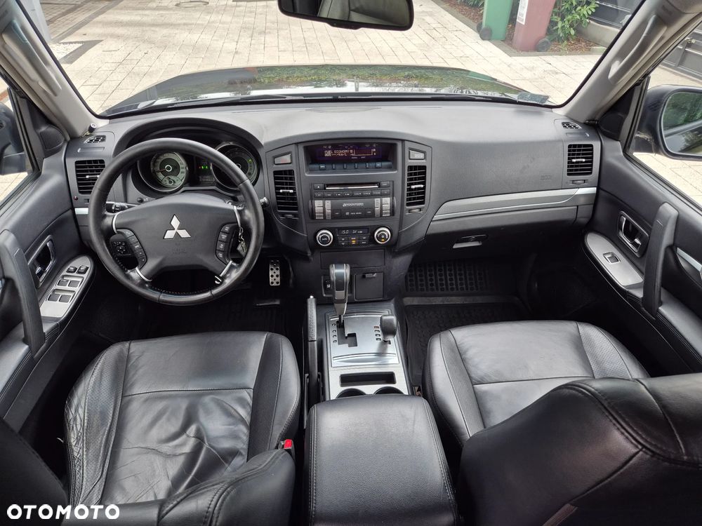 Mitsubishi Pajero 3.2 DID Invite - 8
