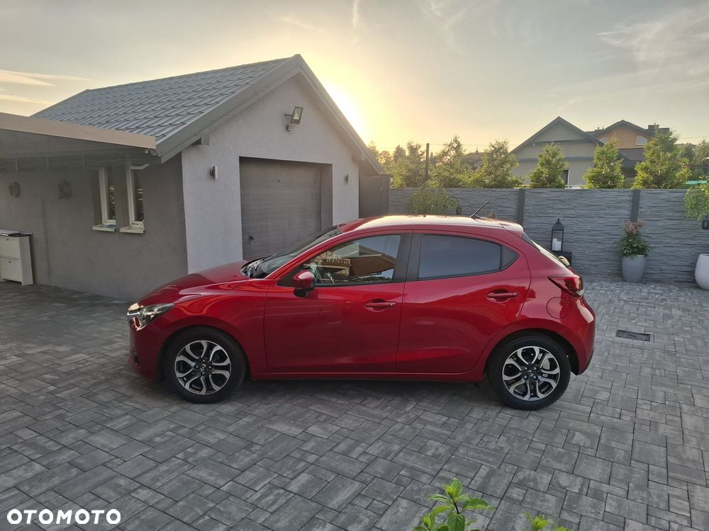 Mazda 2 - 16