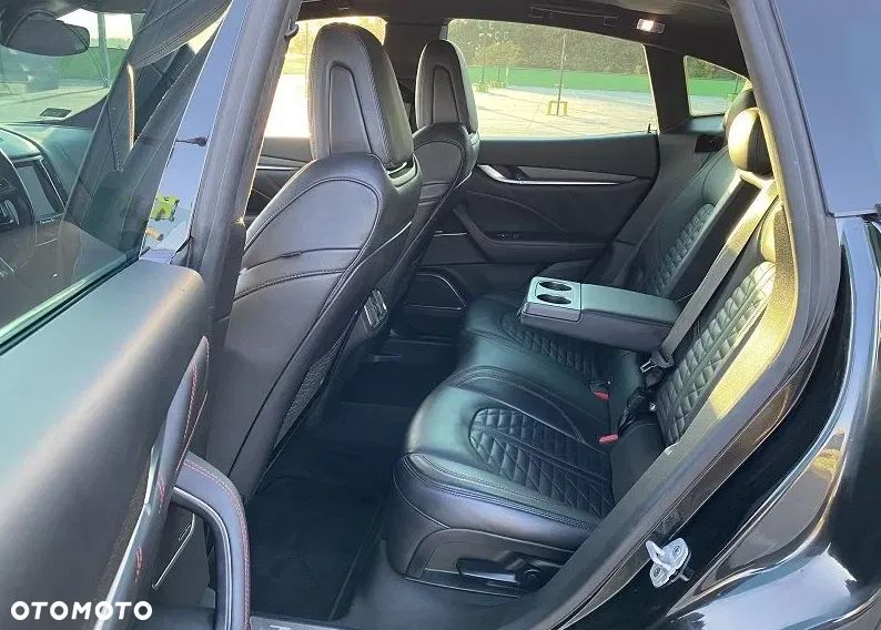 Maserati Levante GTS Q4 - 7