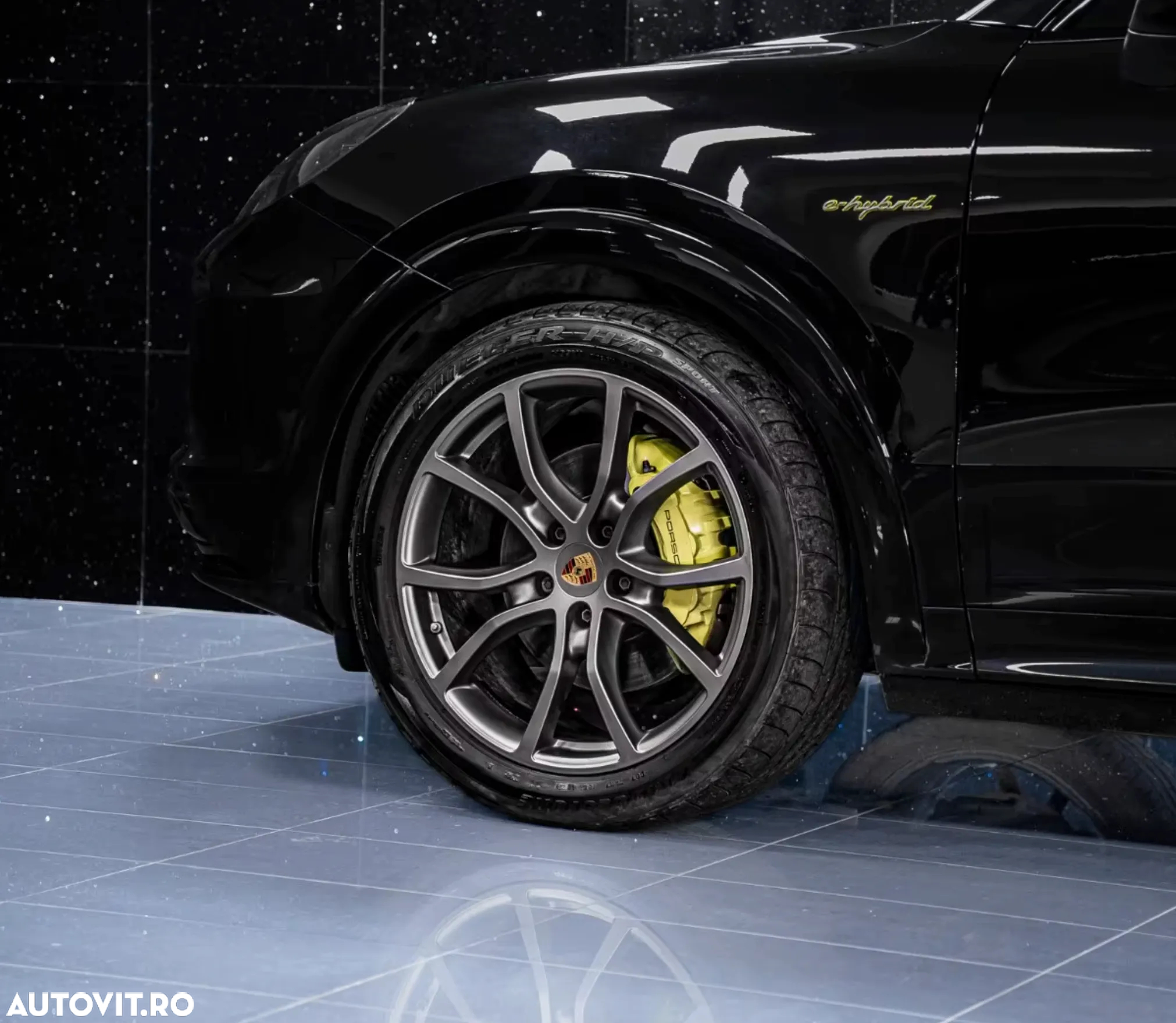 Porsche Cayenne E-Hybrid - 11