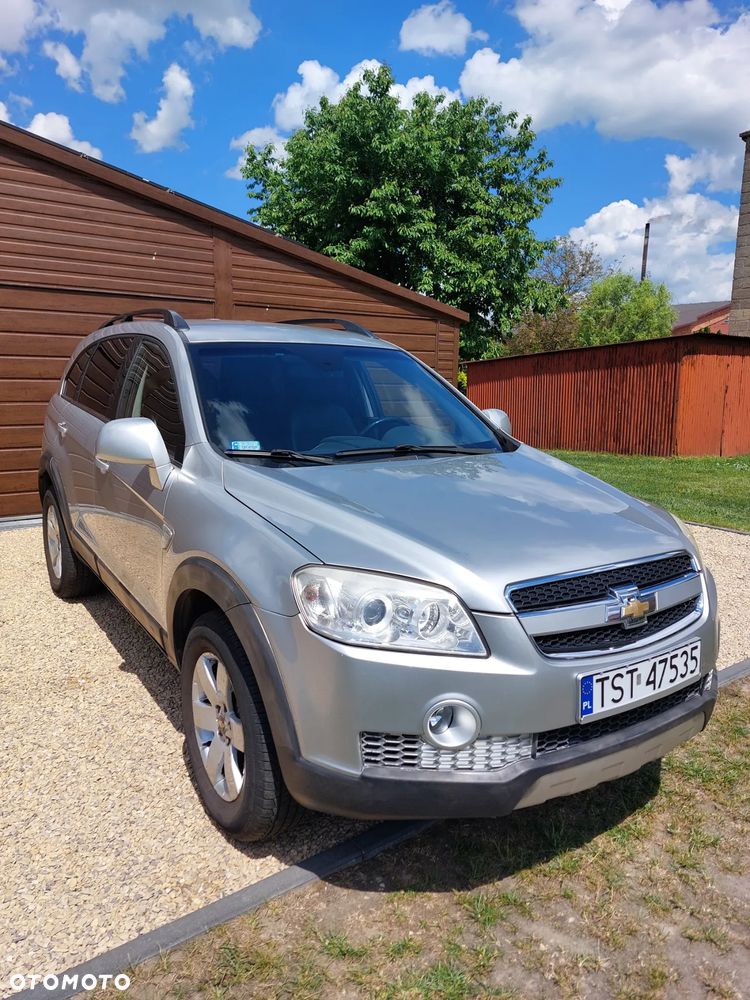 Chevrolet Captiva 2.0 d LT medium - 2