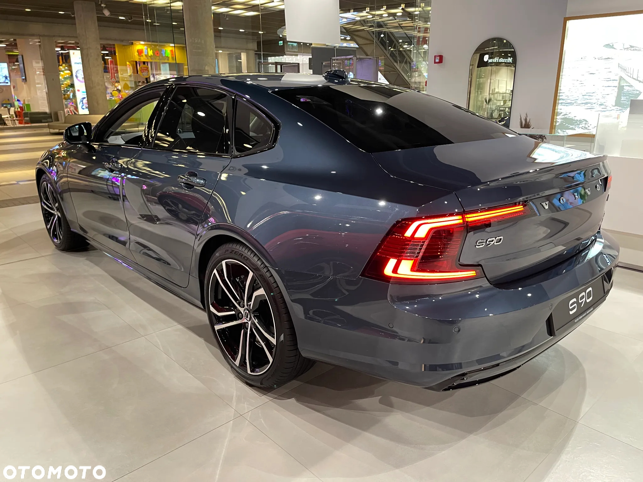 Volvo S90 ver-t8-awd-plug--in-hybrid-ultimate-dark - 6