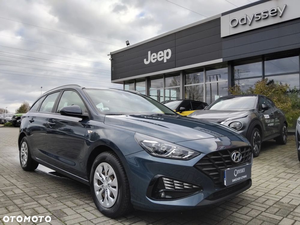 Hyundai i30 1.5 DPI Classic + - 8