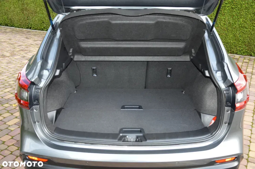 Nissan Qashqai 1.3 DIG-T DCT TEKNA+ - 34